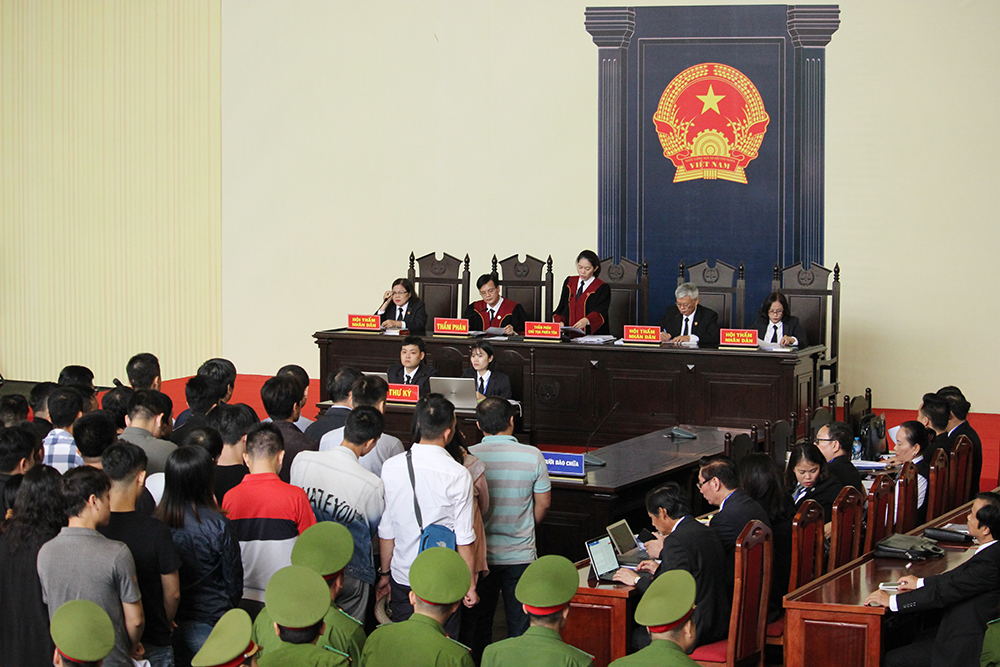 Vai trò của luật sư trong bào chữa vụ án hình sự
